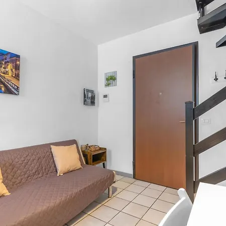 Bilocale Via Ripamonti, Porta Romana Mediolan